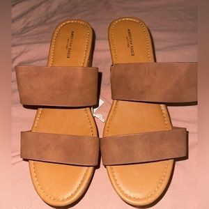 AE Double Strap Clog Women Size 9